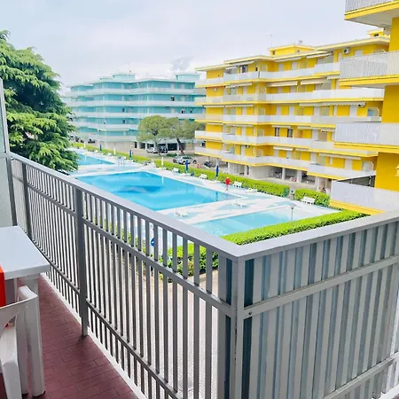 Flat In A Wonderful In *