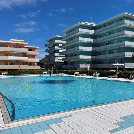 Flat In A Wonderful In